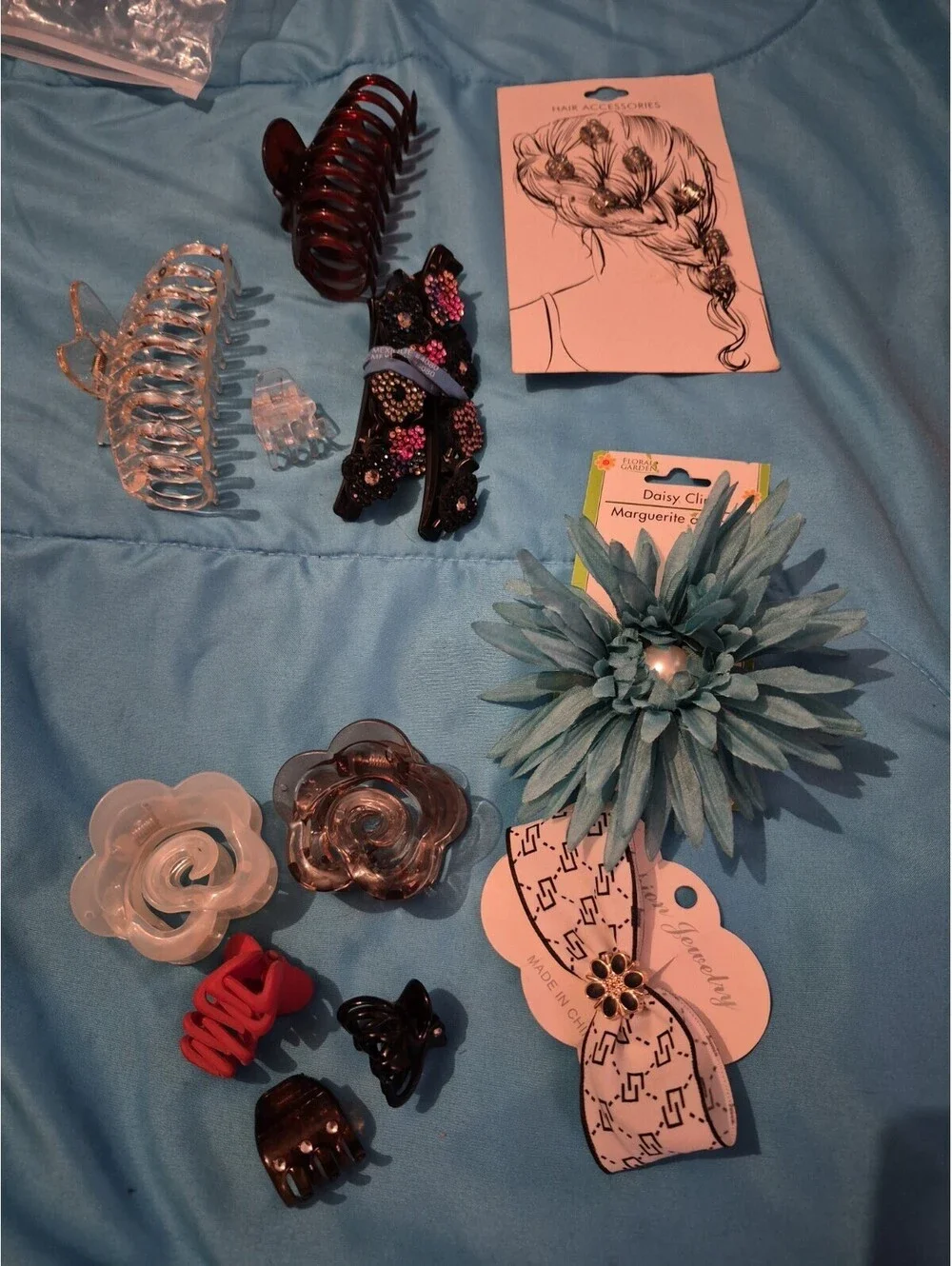 14 Piece Bundle: Fashion  Jaw Clips,  Etc.